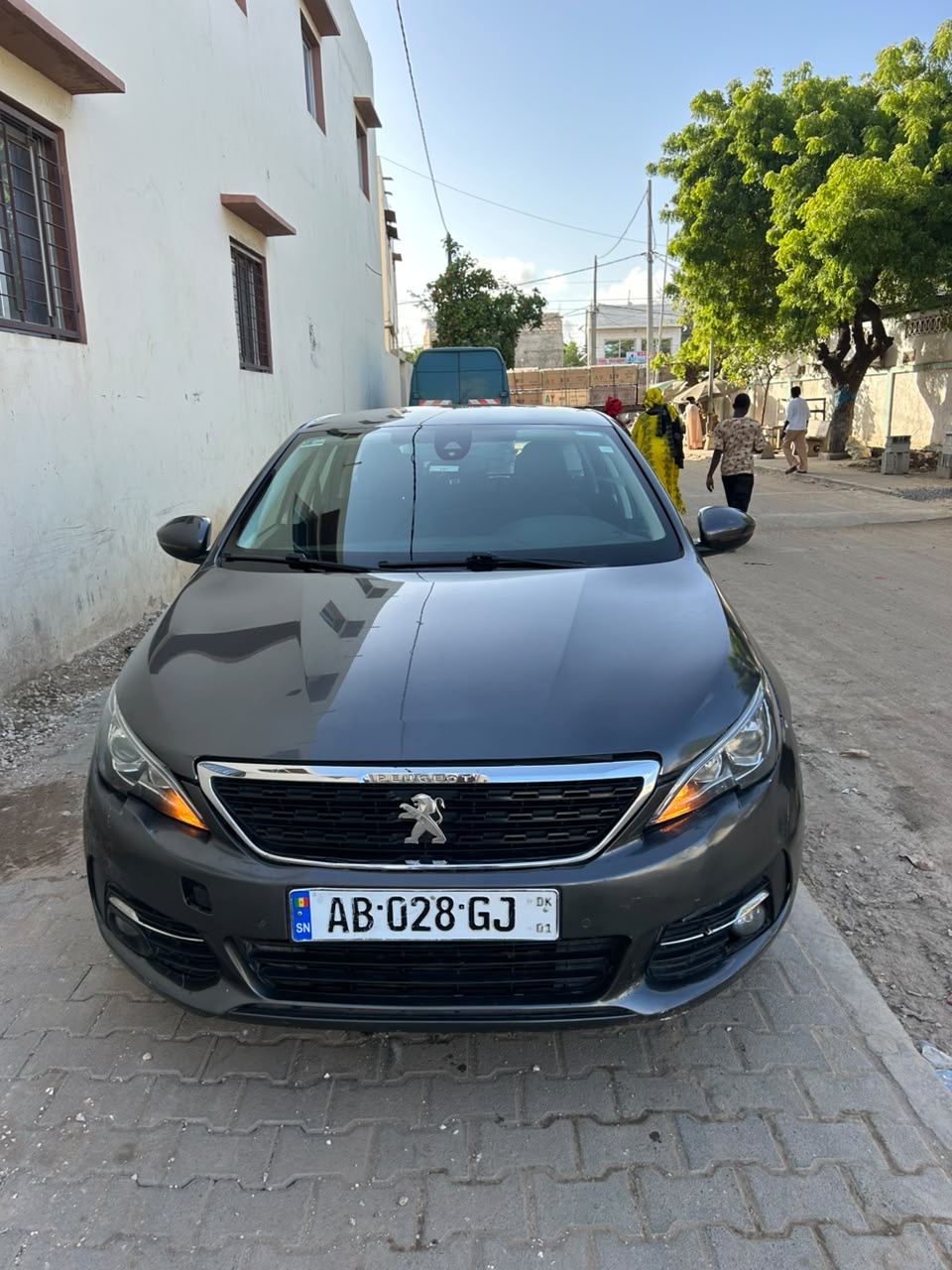 3324E4E3-F47B-42C7-9750-BEBA05040640